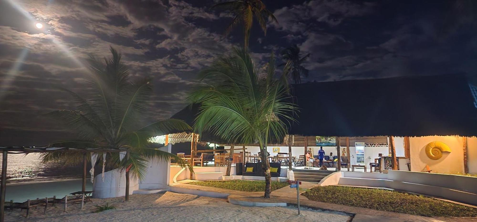 اوروا Nautilus Boutique Hotel المظهر الخارجي الصورة