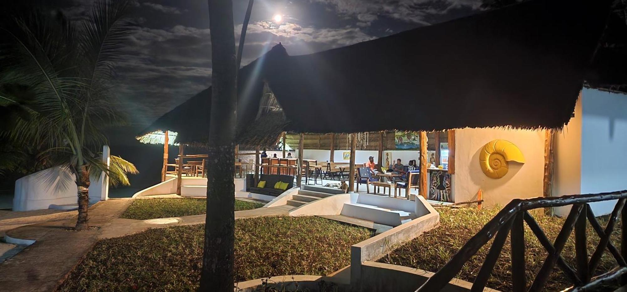 اوروا Nautilus Boutique Hotel المظهر الخارجي الصورة